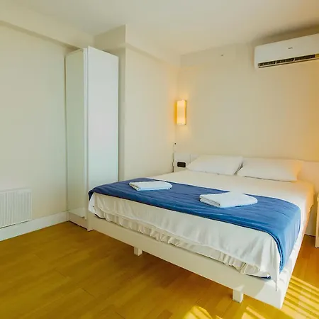 Sun & Sea Apartments Orbi City Batumi Exterior photo